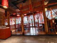 -万重锦·人文川菜馆(骡马市店)