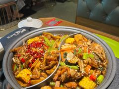 香辣紫苏双拼锅-听说碳烧蛙(高新万达店)