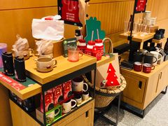 零售区-星巴克臻选(成都东方新希望天祥店)