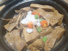 -吴越荣记苏州菜·松鼠桂鱼100%活鱼现做(斜塘老街店)