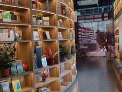 -包头市新华书店包头书城(钢铁大街店)