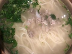 猪肘汤面-亮亮面馆(经六路店)