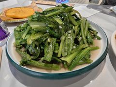 -何适山庄·团餐住宿(水长城P2停车场店)
