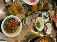 -七欣天香辣蟹火锅(上海银亿滨江店)