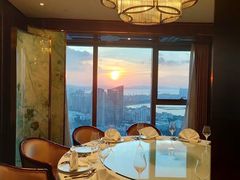 包厢-唐阁海景中餐厅·早茶·粤菜•生日聚餐(海口朗廷酒店)