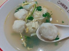 -小杨生煎(金山百联购物中心3楼店)