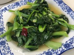 -七的湖·晚芳亭·阳澄湖农家菜·大闸蟹(莲花岛店)