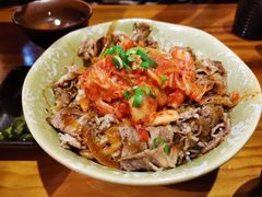 辣白菜牛肉套餐-宋家族亭多国籍料理(泰华城店)