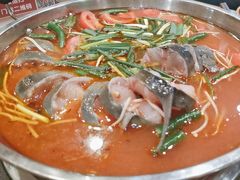 -亮欢寨酸汤鱼(沙冲路店)