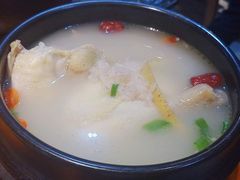 -鑫日千里马朝鲜族小馆(总店)