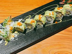 牛油果炸虾寿司卷-吟松日式料理(莘庄店)