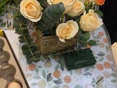 -花匠花艺鲜花店(尹山湖店)