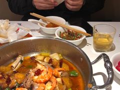 -七欣天香辣蟹火锅(闵行浦江欢乐颂店)