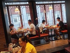 -管氏翅吧(护国寺店)