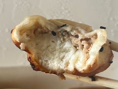 -香山胡记吴江路生煎(灵山路店)