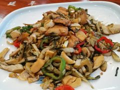 水律菜炒五花肉-美极鲜食坊(宝安南路店)