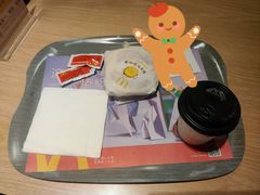 双层吉士汉堡-麦当劳(海岸城店)