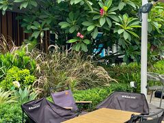 -ommo cafe(半岛城邦店)