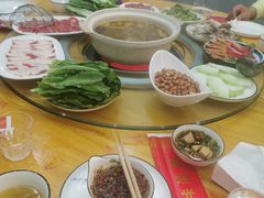 -潮汕牛肉火锅
