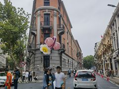 -巴公房子