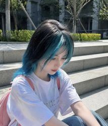 -镁连社·美联社