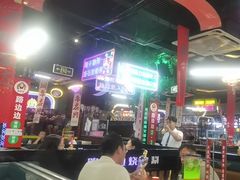 -路边边.炒菜烧烤.音乐餐厅(良乡长虹店)