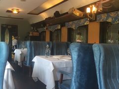 靠窗位-火车头法国西餐厅