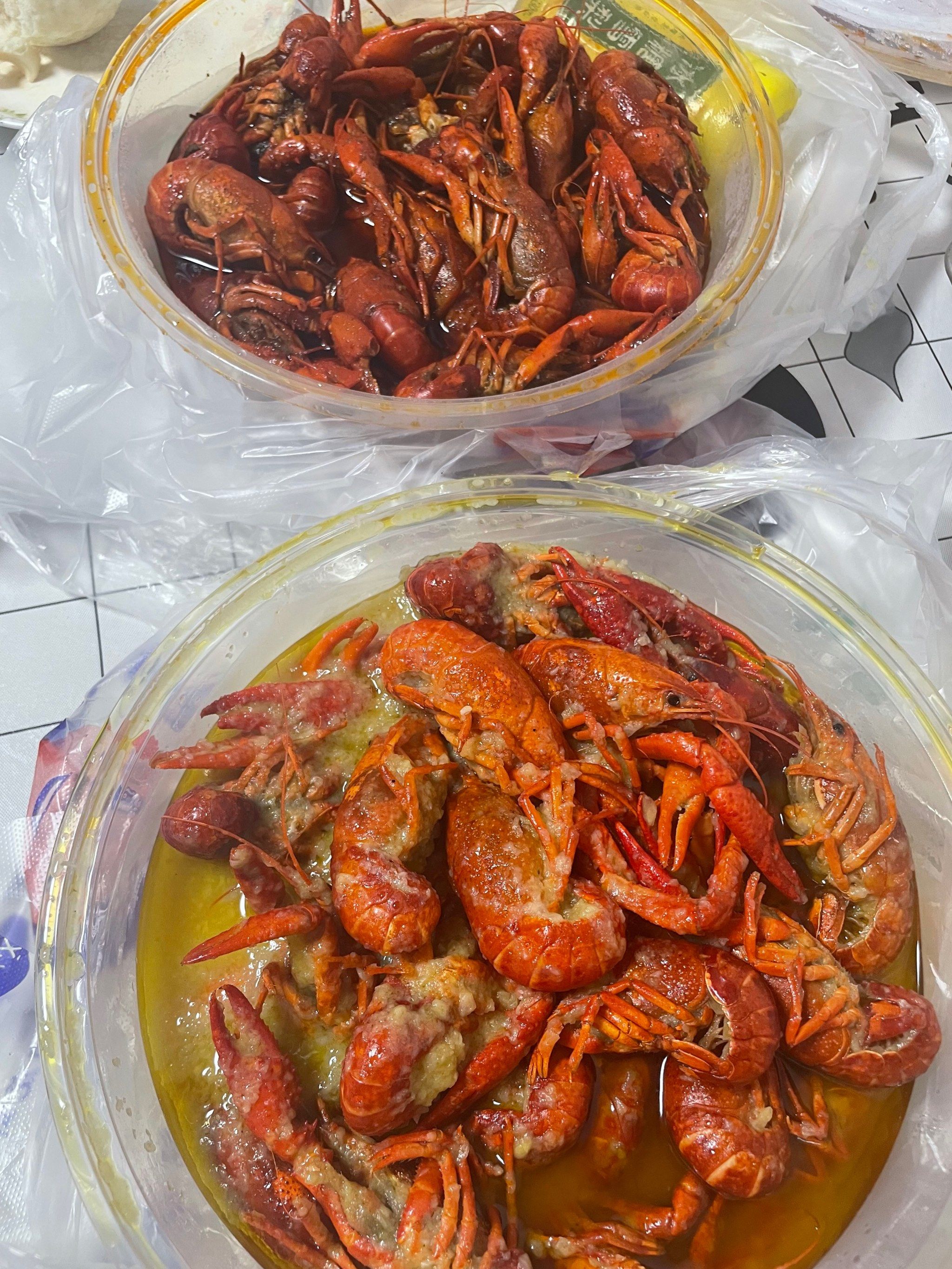 今日份夜宵:打包两份小龙虾🦞的快乐