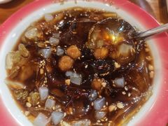 -爆炸头阿姨小四川正宗川味小吃(无任何分店)