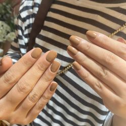 -花系美·美甲美睫精品店