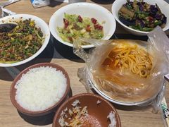 -建辉湖南土菜馆(南大街店)