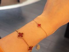 -梵克雅宝(国贸商城店)