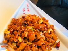 宫保鸡丁-峨嵋酒家(德内店)