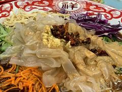 -闯关东东北农家菜(崂山石老人店)