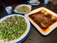 -万重锦·人文川菜馆(骡马市店)