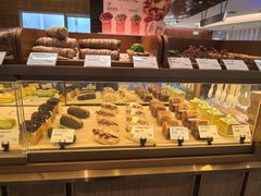 -奈雪的茶(亨特国际广场店)