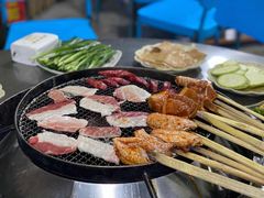 -彝人部落火盆烧烤(原内环足球场店)