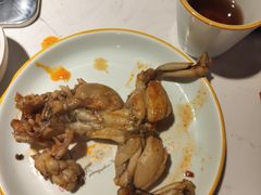 -渝蛙先生领鲜美蛙老火锅
