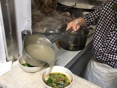-铁军鲜羊肉汤