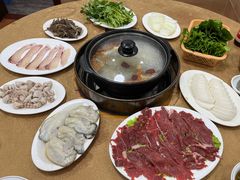 -濠轩阁特色生蚝火锅(水湾路店)