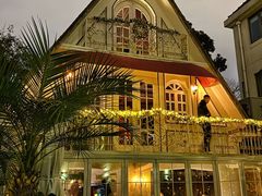 -弦月窗LUNETTE BY AMANDA(复兴路店)