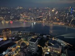 -东方明珠·空中旋转餐厅