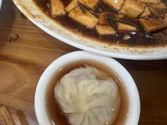 -颐缘居·南翔小笼馆