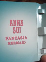 -ANNA SUI