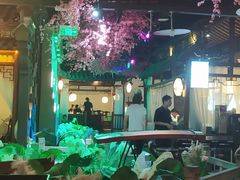 -韵秋荷(宝山龙湖天街店)