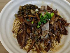 -佬钱湾仔(衣裳街店)