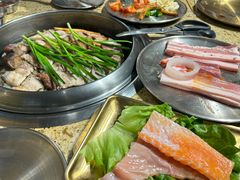 -姜胖胖韩式自助烤肉(光明万达店)