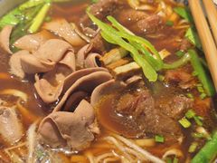 -镇南锅盖面馆(解放路店)