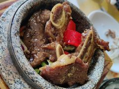 石锅黑椒牛仔骨-點無缺茶楼·海鲜酒家(世博店)