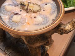 -老牌坊云南鱼豆花火锅(哈西万达店)